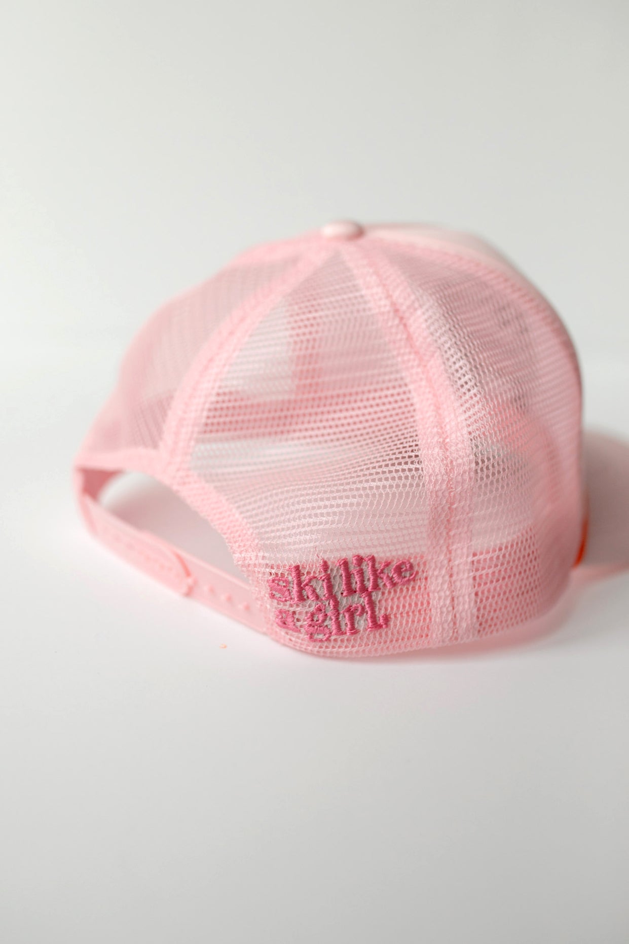 Sendy Trucker Hat – Pink