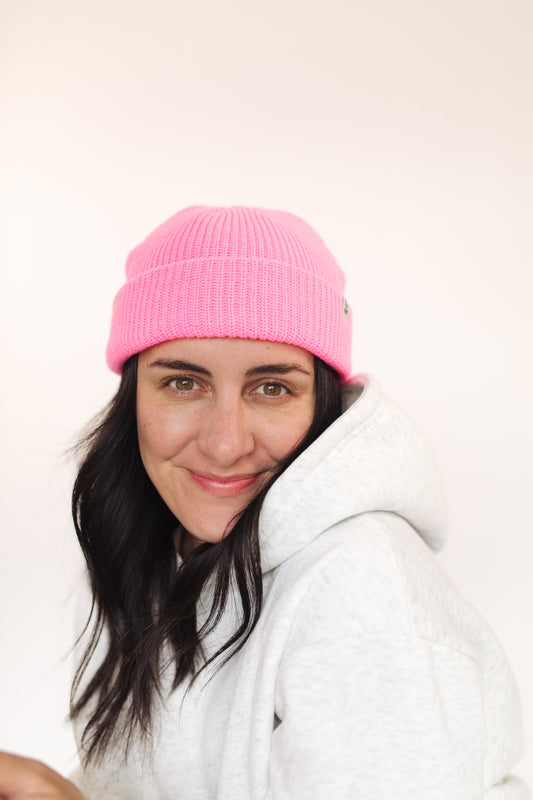 Knit Fisherman Tag Beanie – Hot Pink