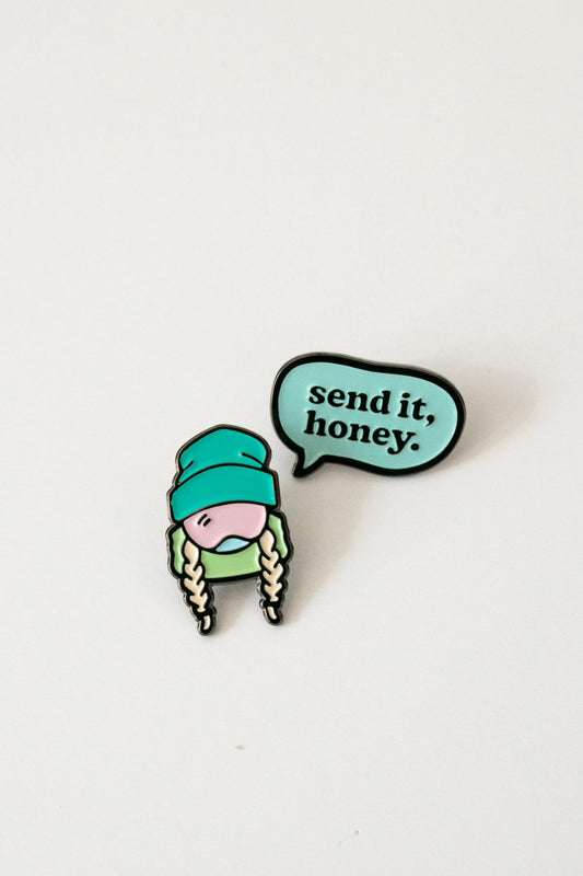 Sendy Seafoam Pin