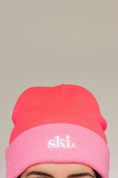 ski. Beanie - Barbie