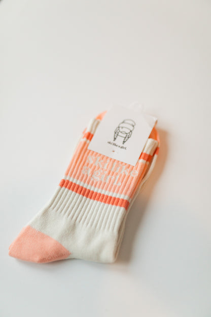 Ski Like a Girl Socks – Peachy